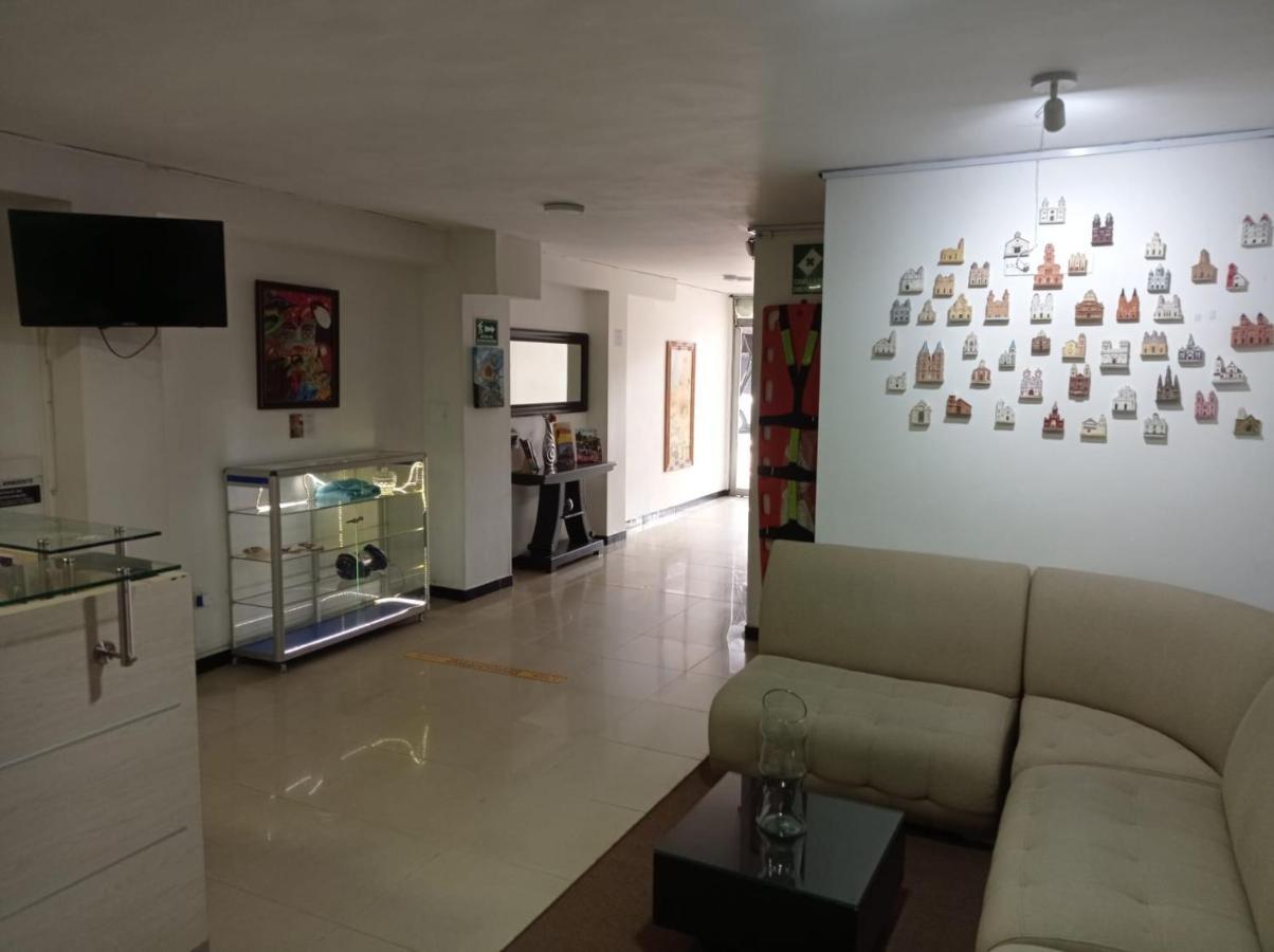 Hotel Girasol 70 ميديلين المظهر الخارجي الصورة